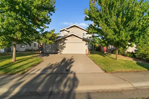 4853 Wind Creek Dr, Sacramento, CA 95838