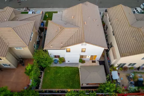 View/Area - 7953 Red Ruby Way, Antelope, CA 95843 photo 2 of 5