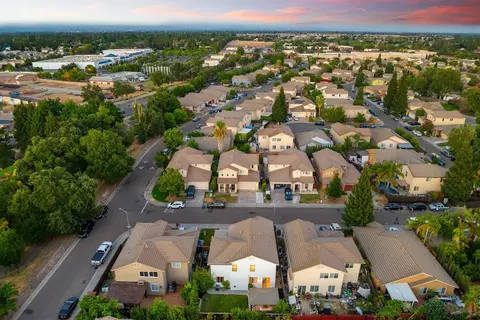 View/Area - 7953 Red Ruby Way, Antelope, CA 95843 photo 3 of 5