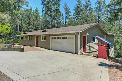 403 Knickerbocker Ct, Colfax, CA 95713 photo 4