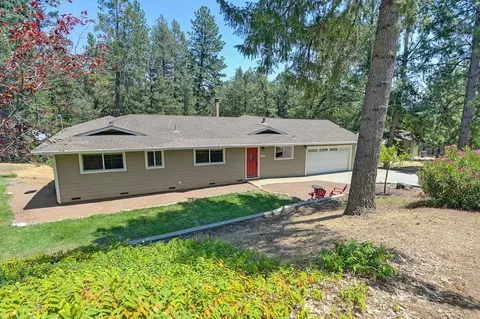 403 Knickerbocker Ct, Colfax, CA 95713 photo 1