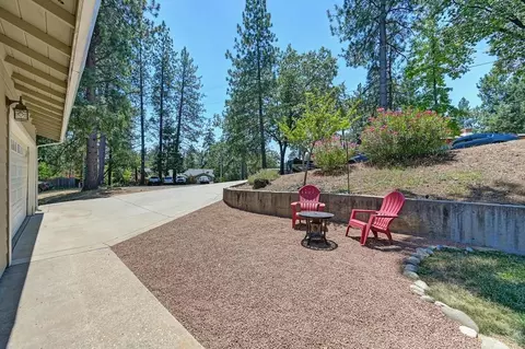 403 Knickerbocker Ct, Colfax, CA 95713 photo 5