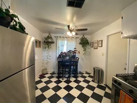 2210 Rivera Dr, Modesto, CA 95350 photo 11