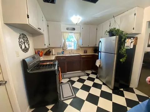 2210 Rivera Dr, Modesto, CA 95350 photo 10