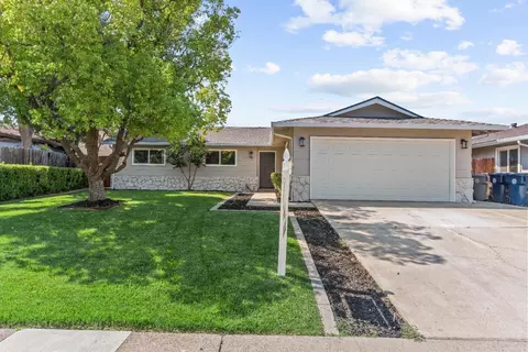 5560 Tangerine Ave, Sacramento, CA 95823