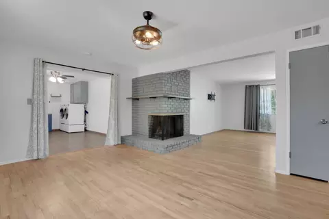 Living - 1014 E Alameda St, Manteca, CA 95336 photo 5 of 6