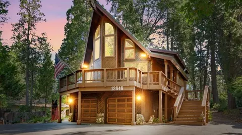 12646 Red Dog Rd, Nevada City, CA 95959