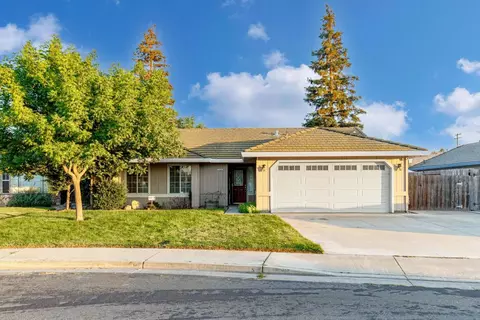 8556 Peacock Way, Hilmar, CA 95324