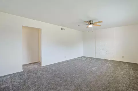 Living - 1354 Mitchell Ln, Manteca, CA 95336 photo 2 of 4