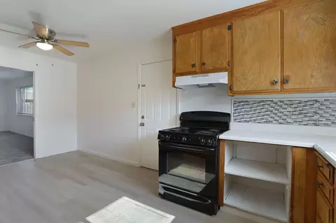 Kitchen - 1354 Mitchell Ln, Manteca, CA 95336 photo 3 of 3