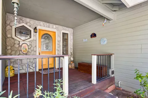 Exterior - 1395 Blue Tent Ct, Cool, CA 95614 photo 6 of 29