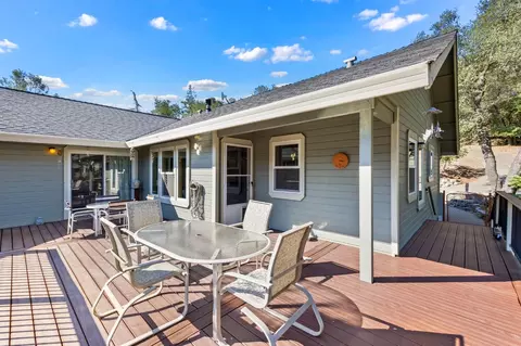 Exterior - 1395 Blue Tent Ct, Cool, CA 95614 photo 13 of 29
