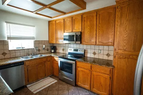 Kitchen - 1185 Partridge, Merced, CA 95340 photo 4 of 4