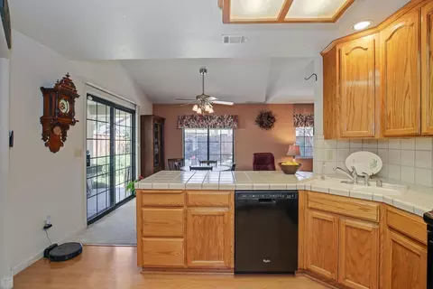 Kitchen - 1708 Brookside Dr, Manteca, CA 95336 photo 5 of 5