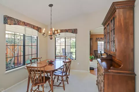 Dining - 1708 Brookside Dr, Manteca, CA 95336 photo 2 of 4