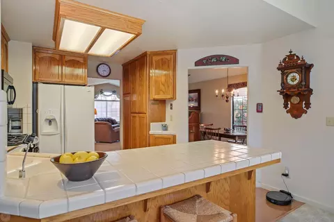 Kitchen - 1708 Brookside Dr, Manteca, CA 95336 photo 3 of 5