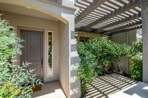 5423 Tufts St, Davis, CA 95618 photo 3