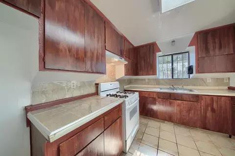 Kitchen - 2601 W Hatch Rd, Modesto, CA 95358 photo 7 of 8