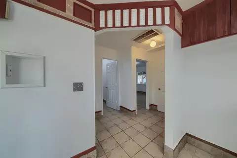 Entry Way - 2601 W Hatch Rd, Modesto, CA 95358 photo 2 of 10