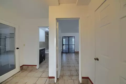 Entry Way - 2601 W Hatch Rd, Modesto, CA 95358 photo 6 of 10