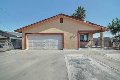 Exterior - 2601 W Hatch Rd, Modesto, CA 95358 photo 11 of 15