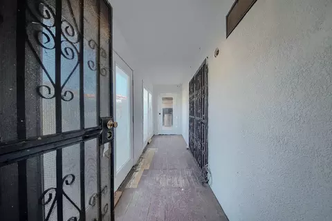 Entry Way - 2601 W Hatch Rd, Modesto, CA 95358 photo 8 of 10