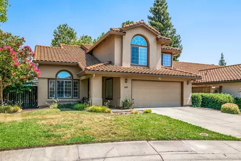 5113 Camden Rd, Rocklin, CA 95765