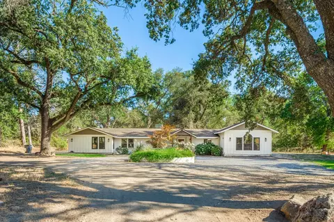 5880 Sandy Rd, Loomis, CA 95650 photo 1