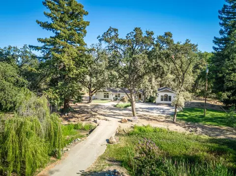 5880 Sandy Rd, Loomis, CA 95650 photo 2