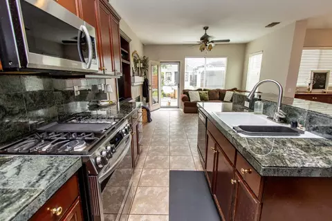 4104 Pathway Ln, Turlock, CA 95382 photo 21