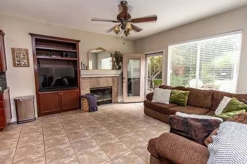 4104 Pathway Ln, Turlock, CA 95382 photo 24