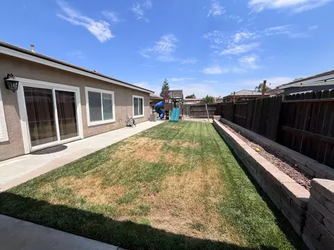 1910 Paul St, Hughson, CA 95326 photo 12