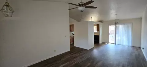 1716 Amesbury Pl, Modesto, CA 95358 photo 3
