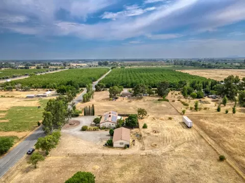 View/Area - 4302 Barham Ave, Corning, CA 96021 photo 4 of 15
