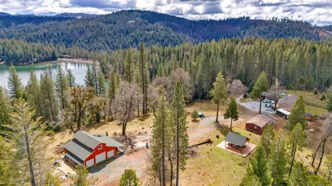5110 Sly Park Rd, Pollock Pines, CA 95726