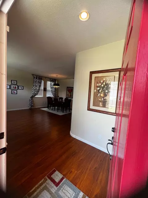 4204 Heritage, Modesto, CA 95356 photo 2
