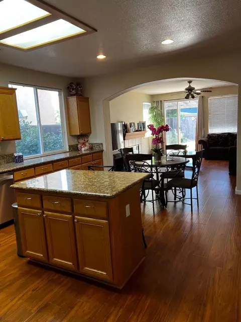 4204 Heritage, Modesto, CA 95356 photo 9