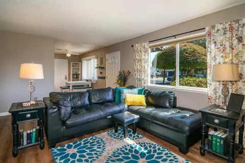 Living - 4392 Martel Dr, Olivehurst, CA 95961 photo 3 of 4