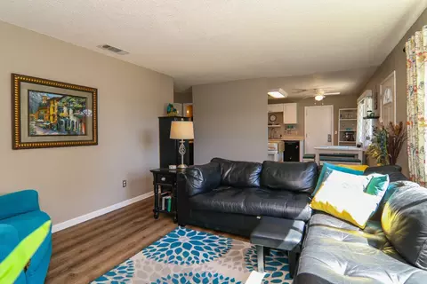 Living - 4392 Martel Dr, Olivehurst, CA 95961 photo 4 of 4