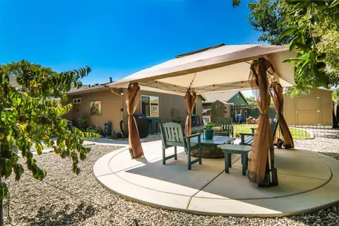 Exterior - 4392 Martel Dr, Olivehurst, CA 95961 photo 8 of 15