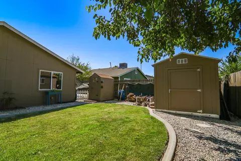 Exterior - 4392 Martel Dr, Olivehurst, CA 95961 photo 10 of 15