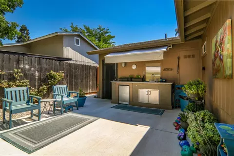 Exterior - 4392 Martel Dr, Olivehurst, CA 95961 photo 5 of 15