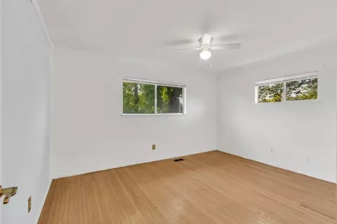 Bedroom - 3937 Maudray Way, Carmichael, CA 95608 photo 2 of 4