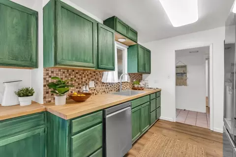 Kitchen - 3937 Maudray Way, Carmichael, CA 95608 photo 2 of 3