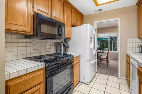 3900 Spring Oak Dr, Modesto, CA 95355 photo 11