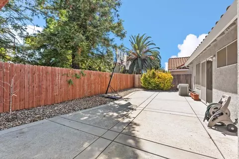 Exterior - 3208 Black Eagle Dr, Antelope, CA 95843 photo 6 of 10