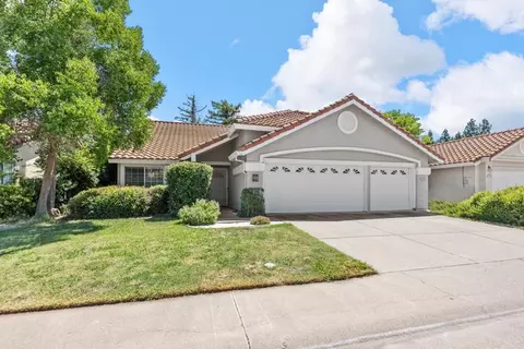 Exterior - 3208 Black Eagle Dr, Antelope, CA 95843 photo 3 of 10