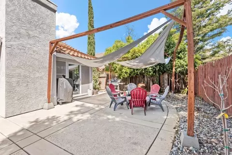 Exterior - 3208 Black Eagle Dr, Antelope, CA 95843 photo 9 of 10