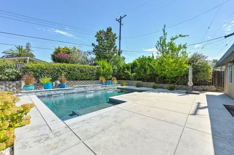 Exterior - 5343 Ridgefield Ave, Carmichael, CA 95608 photo 21 of 31