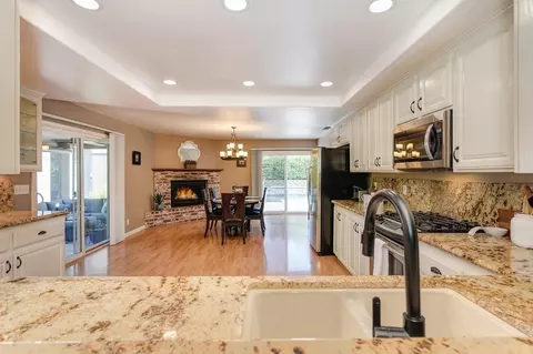 Kitchen - 5343 Ridgefield Ave, Carmichael, CA 95608 photo 1 of 6